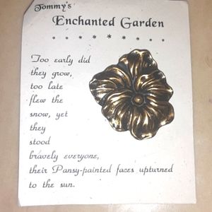 VINTAGE TOMMY'S ENCHANTED GARDEN PANSY PIN NRMINT CONDITION
